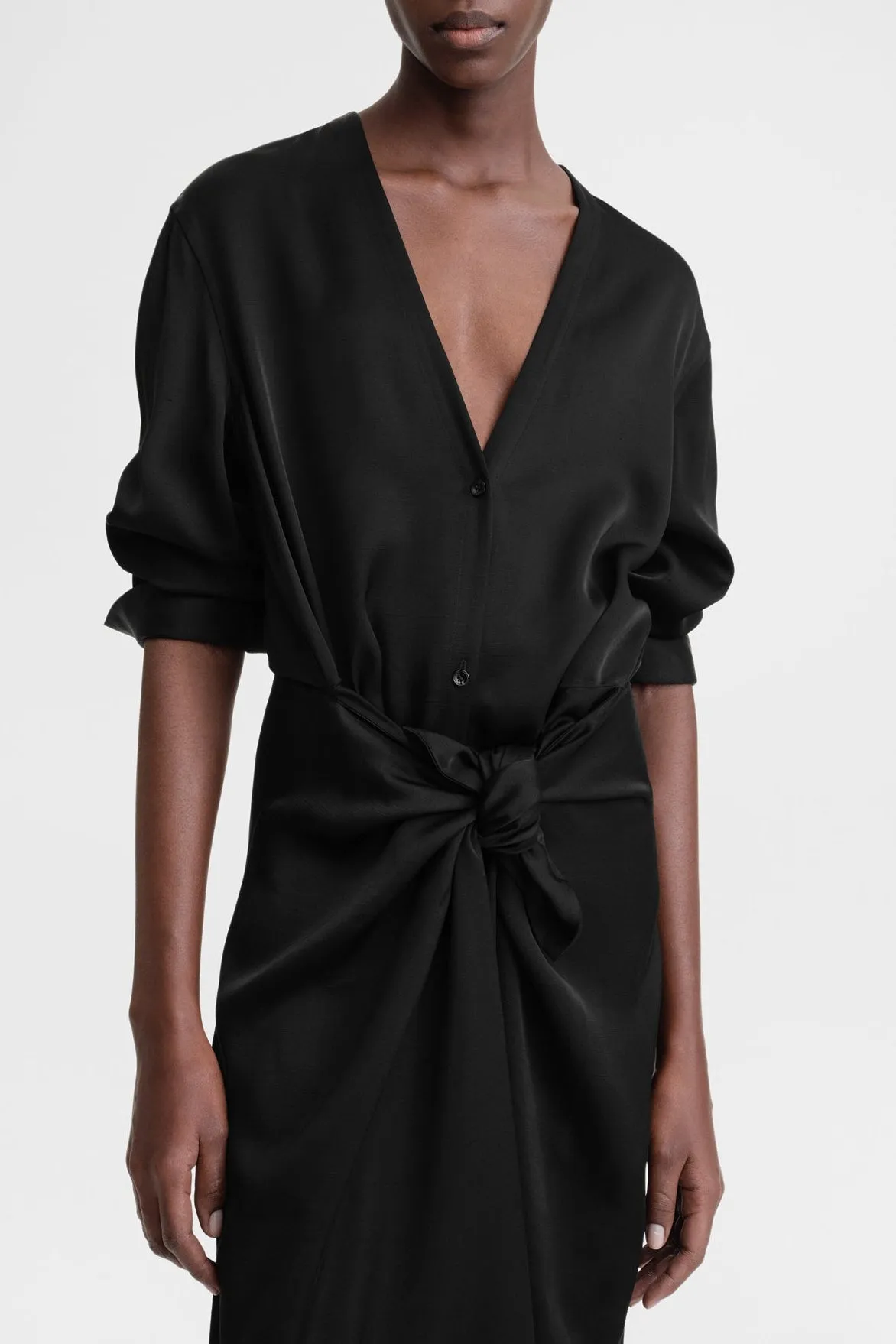 Kleid Satin Knot in Schwarz